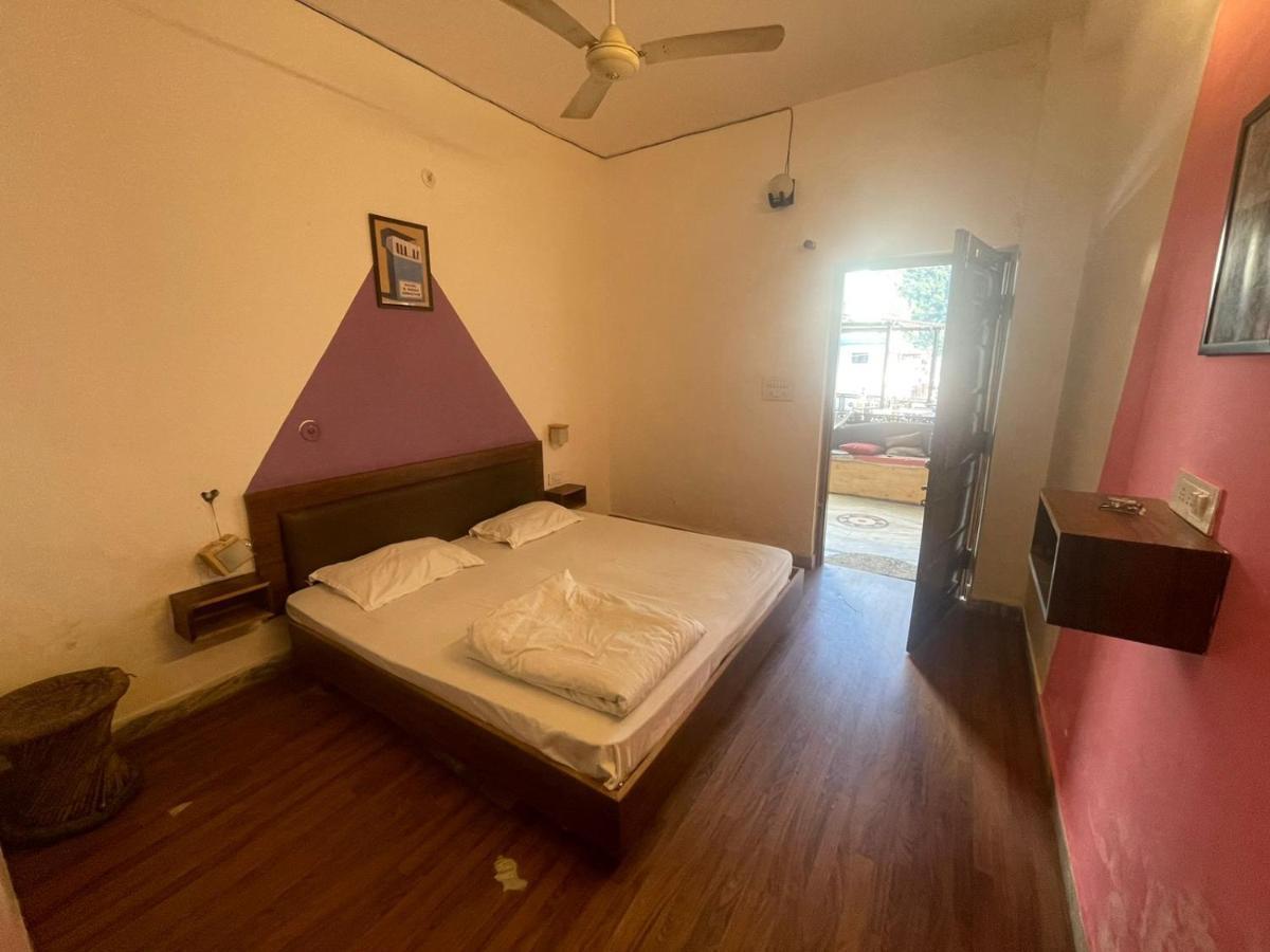 Unplan Hostel Rishikesh Ngoại thất bức ảnh